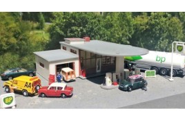 Service Station Plastic Kit N Scale 